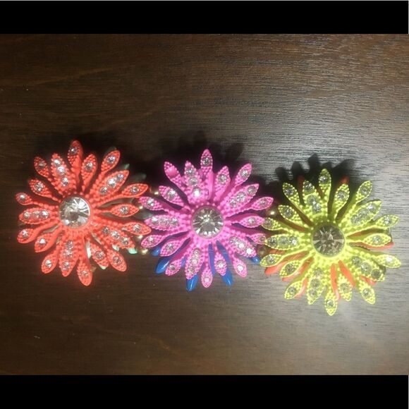 MultiĀ 6 ColorāRhinestone Flower Stretch Bracelet Hawaii Tropical Island One Size - Picture 2 of 3